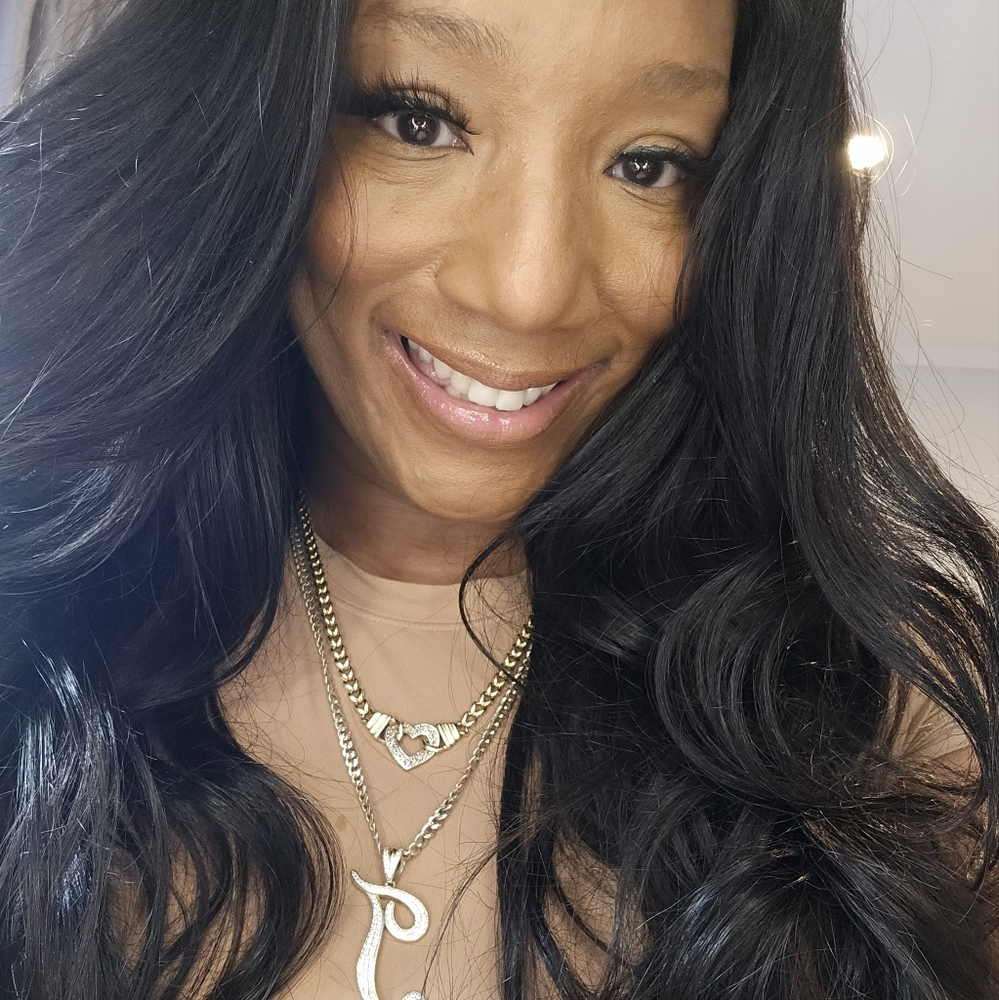 Meet your Posher, Tonya